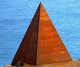 Piramide  38 Parallelo Motta dAffermo ME