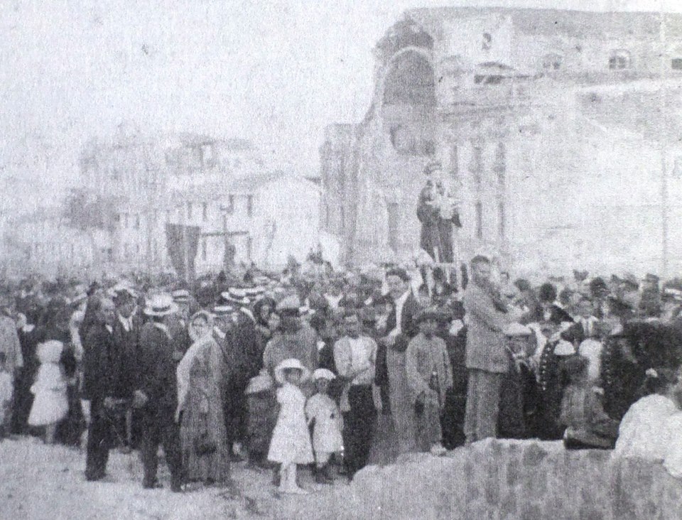 Processione SantAntonio del Boccetta tra