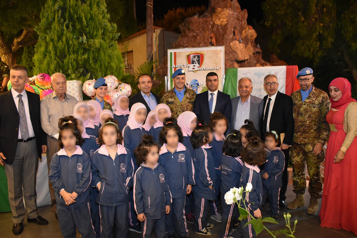 UNIFIL Donazione per lOrfanotrofio di Tibnin 1 5