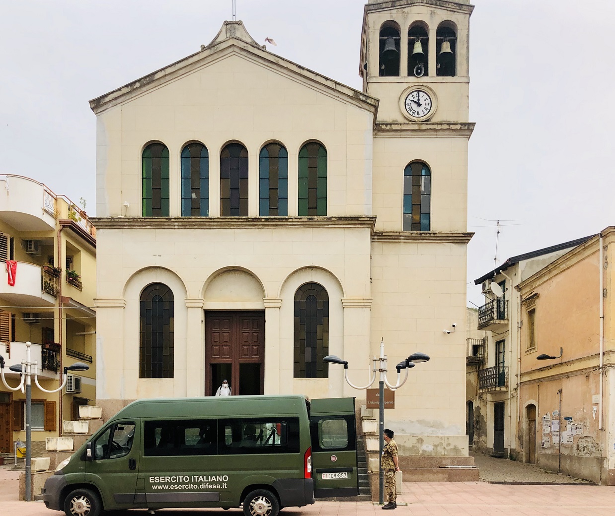 3. Igienizzazione Chiesa Madre di Gaggi