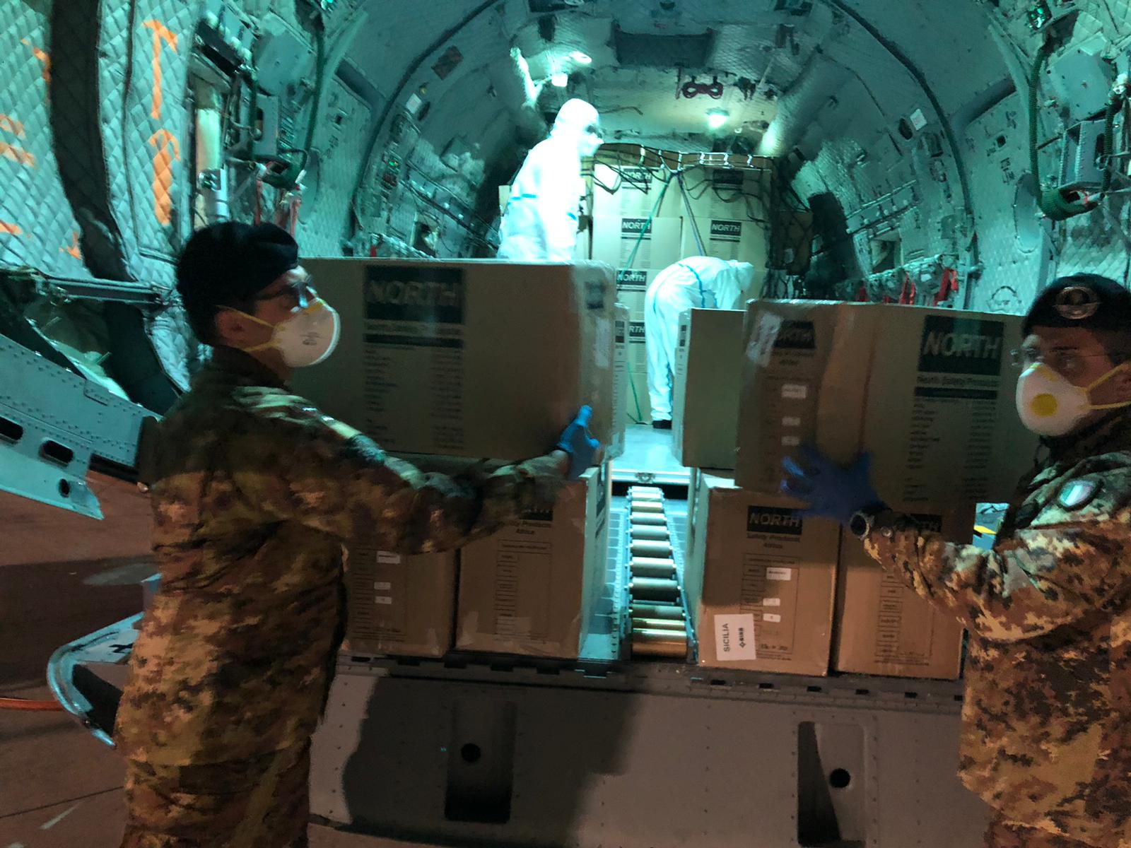 Sacricamento materiali aeroporto di Palermo 2