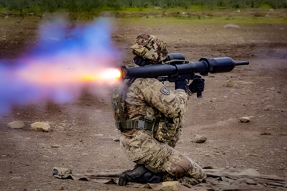 Gruppo Tattico azione di fuoco con lanciarazzi controcarro Panzerfaust 3