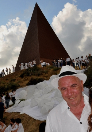 La Piramide della luce è arte, nulla ha a che vedere col misticismo «PIRAMIDE 38° PARALLELO  RIGENERA IL TERRITORIO DELLA VALLE DELL&#039;HALAESA E RESTITUISCE IDENTITÀ CON LA CULTURA DELL’ARTE E L’IMPEGNO CIVILE»