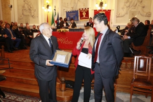 Messina 6.12.2018 -  Premio Orione - Targa di ringraziamento al &quot;KIWANIS CLUB MILAZZO&quot;.