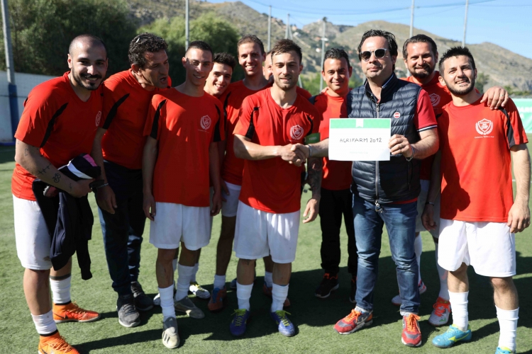 Vince il torneo di calcio a 5 la &quot;Agrifarm 2012&quot; di Marsala che andrà in finale a Roma l&#039;8 giugno. L&#039;obiettivo è aggiudicarsi 30mila euro a favore del progetto di responsabilità sociale &quot;Parco Giochi per Tutti&quot;