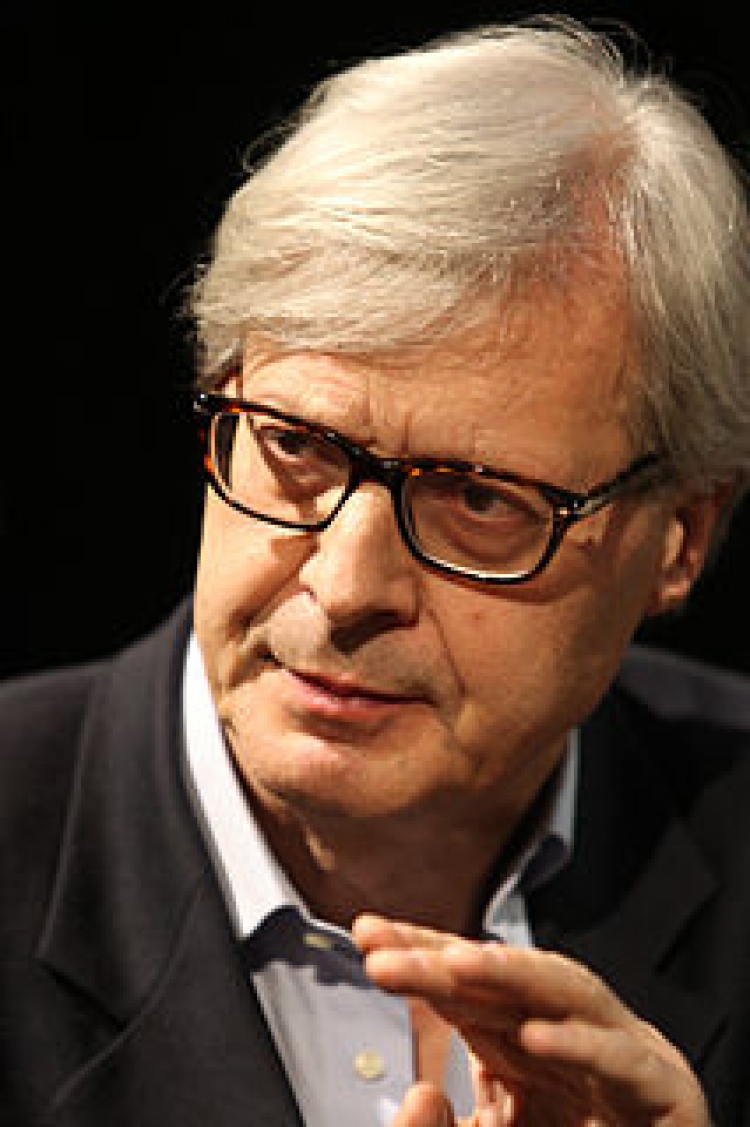 Sgarbi al Liceo Scientifico ‘Leonardo’. Presenterà il volume di Nicolò Fiorenza