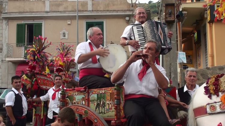 Ricordi del passato  di Domenico Sergi  (Villafranca Tirrena - Me)