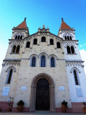 La chiesa di Montalto  a Messina rivestita di luce: per un momento spirituale in piu' da vivere