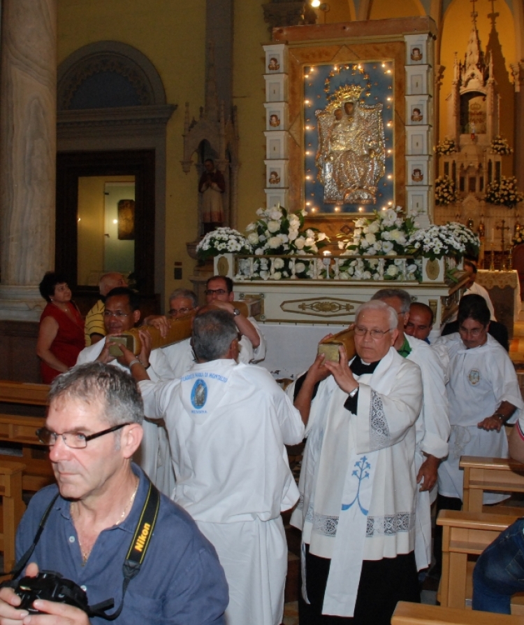 Processione di S.Maria di Montalto