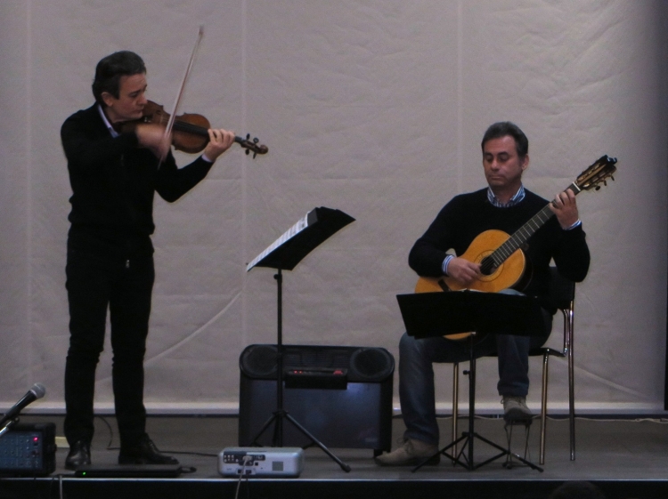 CONCERTO DEL DUO PAGANINI All’Istituto. Comprensivo. “Bastiano Genovese” di Barcellona Pozzo di Gotto