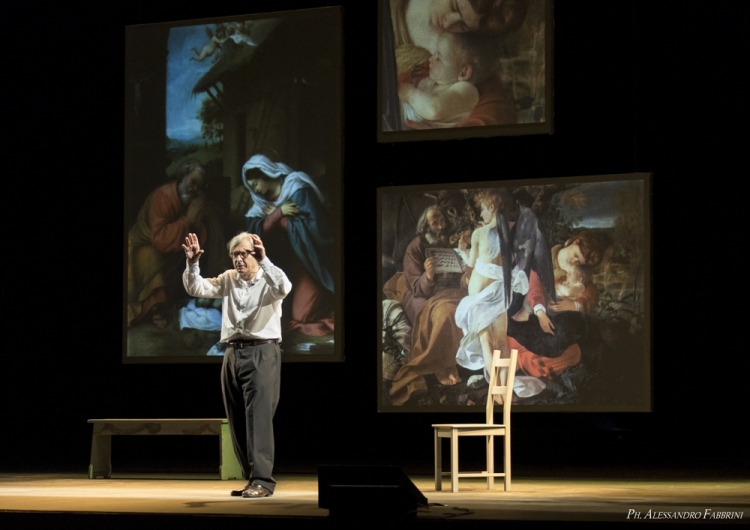 Vittorio Sgarbi al Teatro Mandanici di Barcellona Pozzo di Gotto il 5 novembre