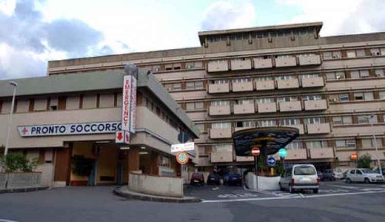 Morire al Policlinico di Messina: aiuto!!!! Pazienti deceduti lasciati nelle stesse stanze di quelli ancora vivi