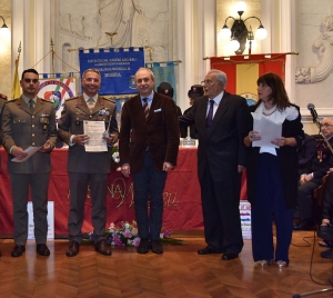 Premio Speciale Orione 2019 - &quot;Attestato di Benemerenza&quot; -  Tenente Alfio PALUMBO, appartenente Comando Brigata Meccanizzata &quot;Aosta&quot;.
