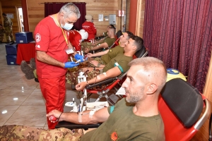 UNIFIL: Caschi Blu italiani supportano la sanità nel Libano  Il Contingente nazionale della missione UNIFIL dona sangue e conduce visite a domicilio di medicina generale nei villaggi del sud del Libano