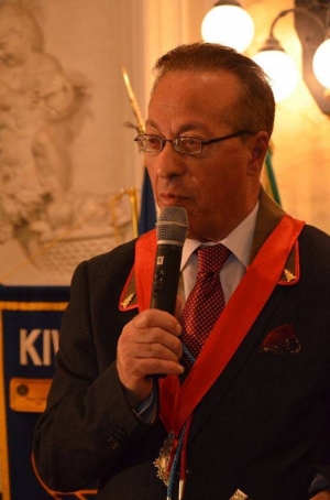 Il Consigliere Nazionale e Presidente Provinciale dell'ANF Comm.O.M.R.I. Gr.Uff. OSML prof. Domenico Venuti