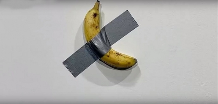 E la banana divento&#039; opera d&#039; Arte?