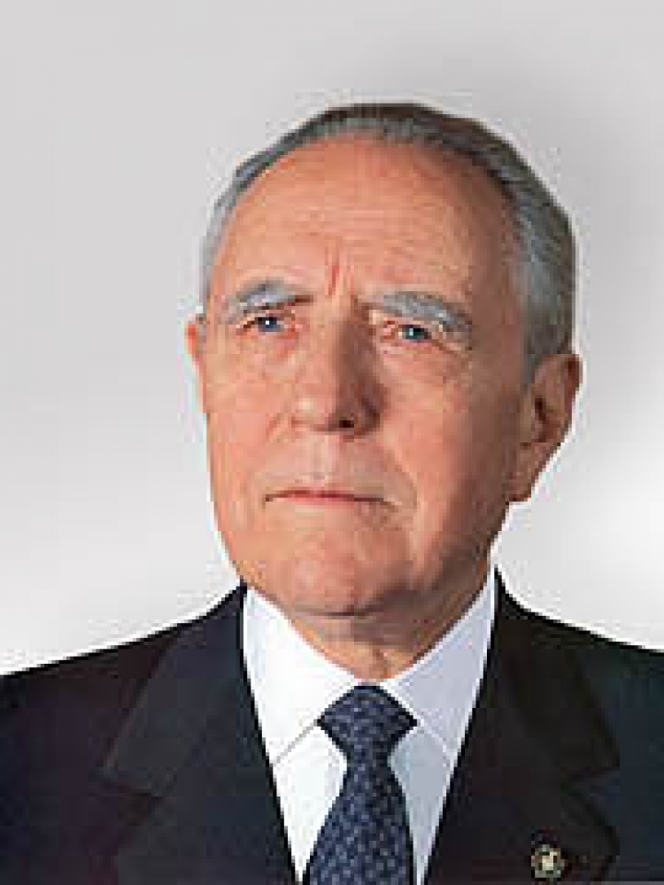 Addio a Carlo Azeglio Ciampi, presidente emerito della Repubblica Italiana.