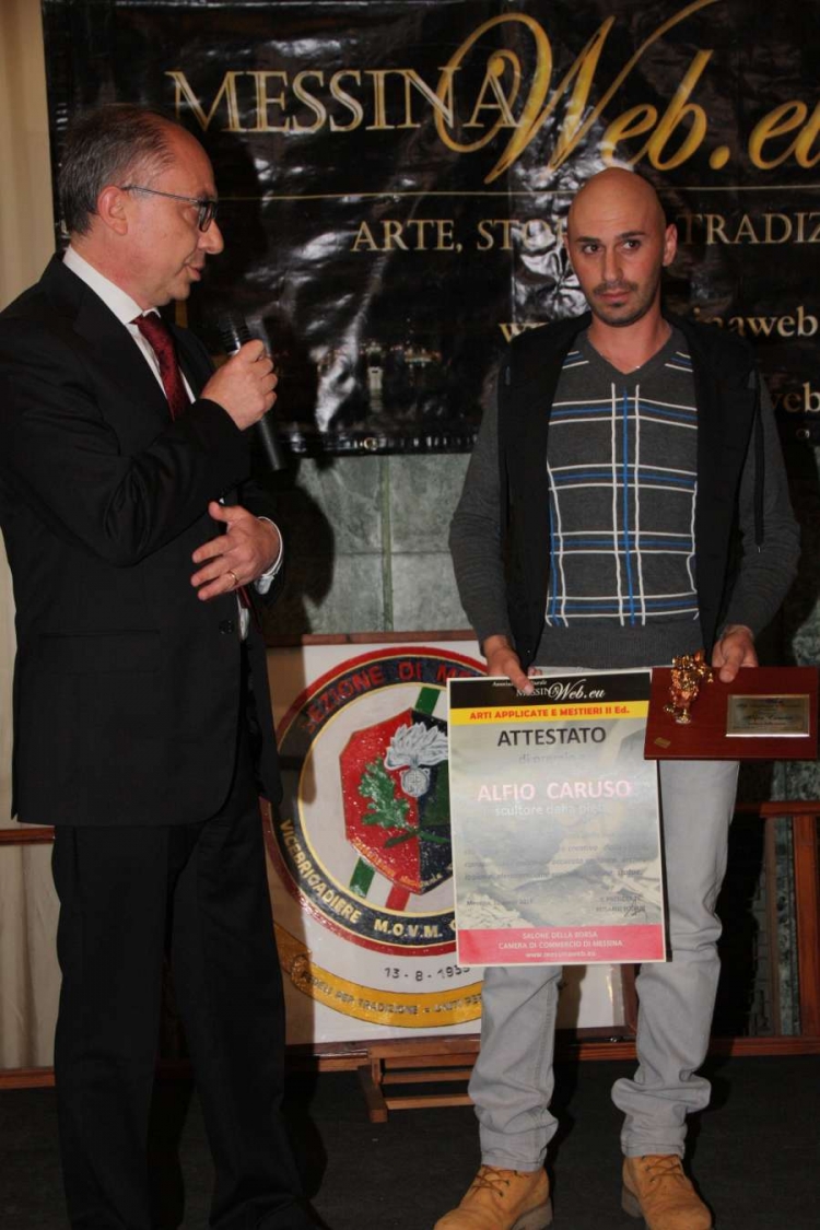 Arti Applicate e Mestieri - Premio a: Alfio Caruso &quot;scultore della pietra&quot; S.Fratello (Me)