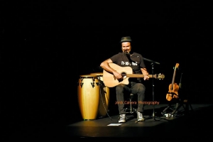 Barcellona Pozzo di Gotto: al Teatro Mandanici il concerto di Jarabe De Palo