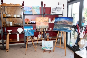 ME - Importante PRIMA estemporanea di pittura voluta dall’associazione di commercianti “Uniti per Torre Faro”. Hanno partecipato artisti messinesi e di ogni parte della Sicilia.