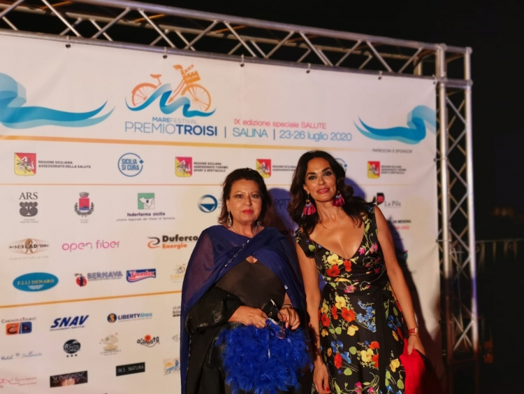 MareFestival di Salina con successo Al decennale con media partner RAI CUCINOTTA madrina del Festival