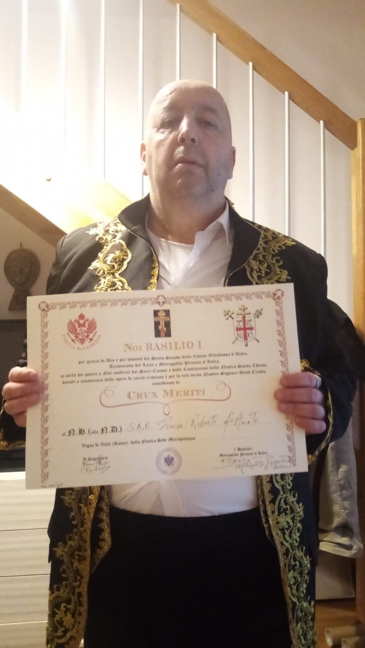 Il.principe DAmato riceve il riconoscimento importante di merito: la Gran Croce