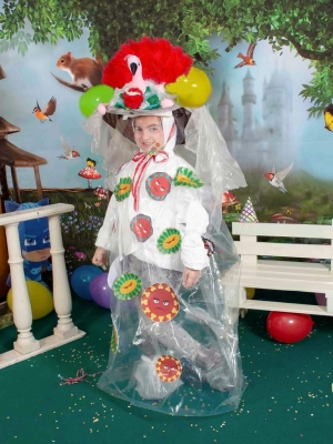 Un costume carnevalesco che merita Premio della Critica al Carnevale di Acitrezza: per la bimba Michelle Manna, maschera di Ausilia Patanè