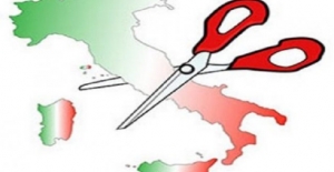 Forum su “Macroregione del Sud e  Macroregione Europea del Mediterraneo”. Aula Accademia Peloritana 10 gennaio ore 16.00 Piazza Pugliatti Università degli Studi di Messina