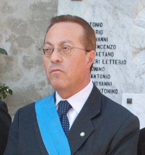 Intervista al prof Domenico Venuti Presidente del Movimento Pro Messina Honesta a sostegno di Trischitta Sindaco