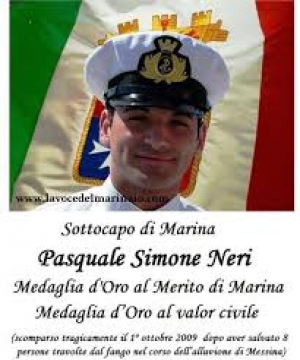 Premio Speciale Orione 2019  - ALLA MEMORIA - &quot;all&#039; EROE&quot;  Sottocapo Prima Classe Pasquale Simone NERI, appartenente alla Marina Militare.